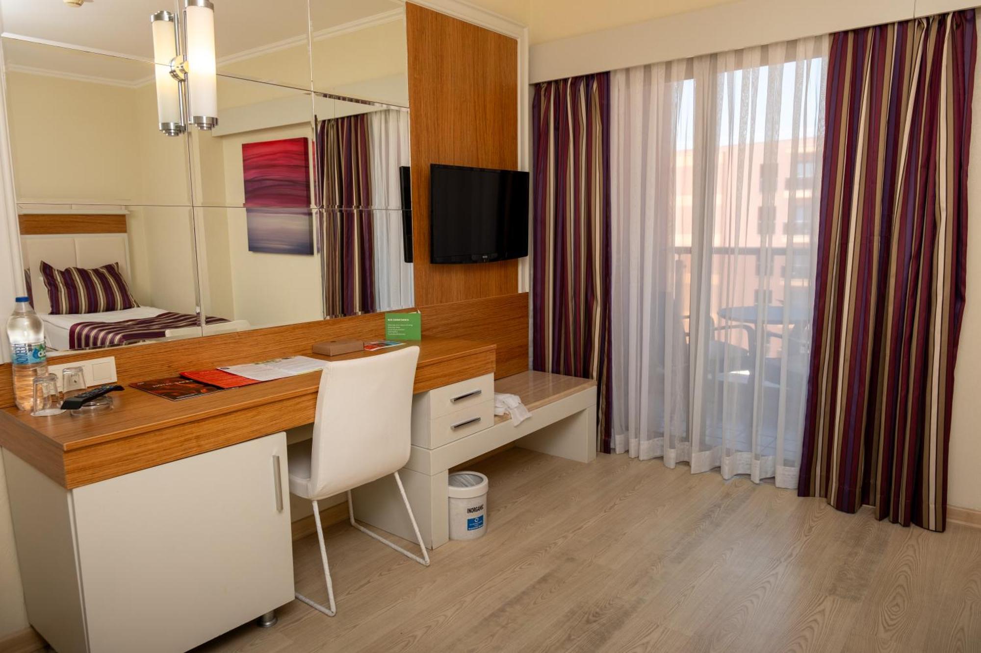 Aqi Pegasos Royal Hotel Avsallar Room photo